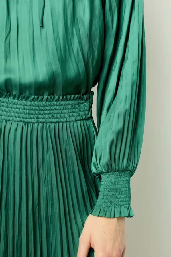 Best Crossbody bag in leather - LE MINI CHARLOTTE Shirts & Blouses
