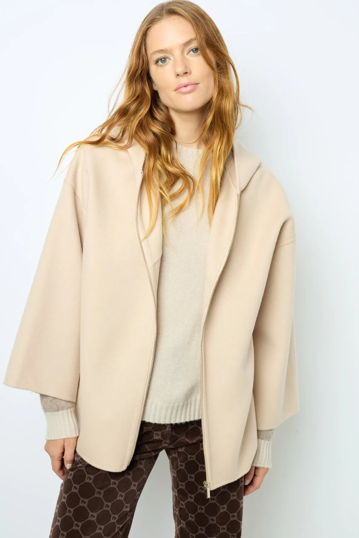 doubleface_wool_cape__nes_0.webp Flash Sale Double-face wool cape - NESRYNN Coats
