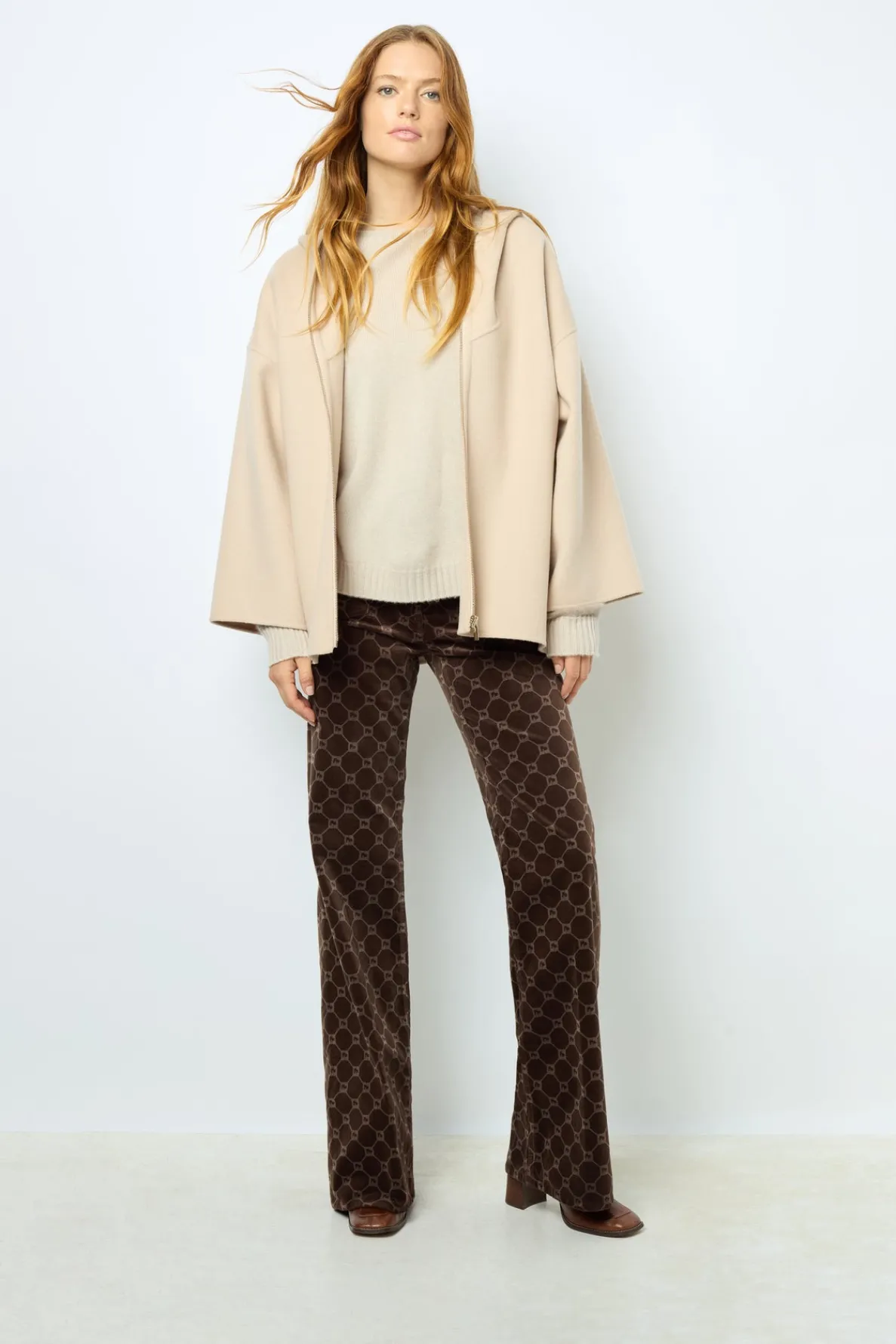 doubleface_wool_cape__nes_1.webp Flash Sale Double-face wool cape - NESRYNN Coats