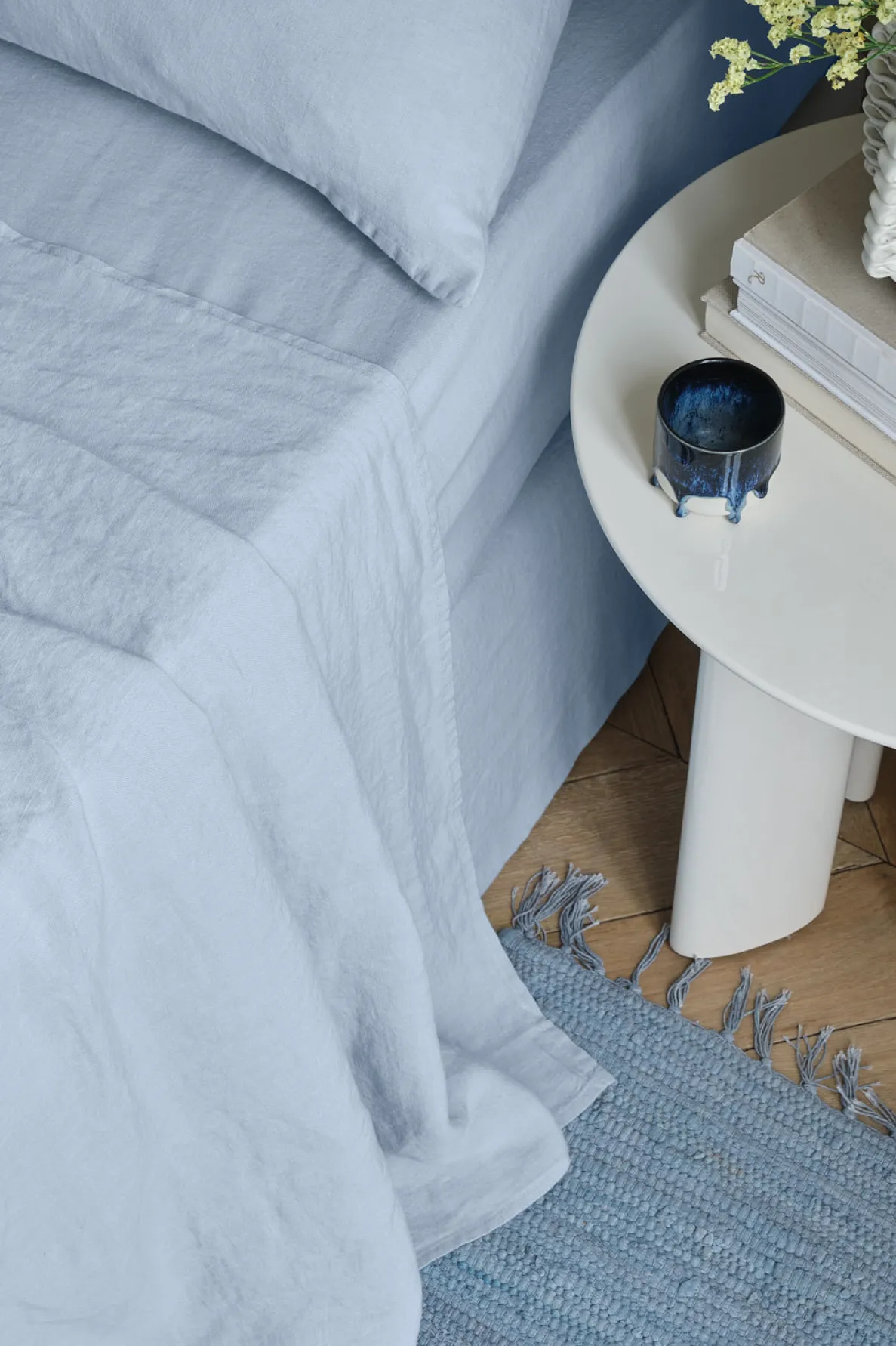 flat_washed_linen_sheet___0-1.webp Cheap Flat washed linen sheet - sky blue Flat Sheets