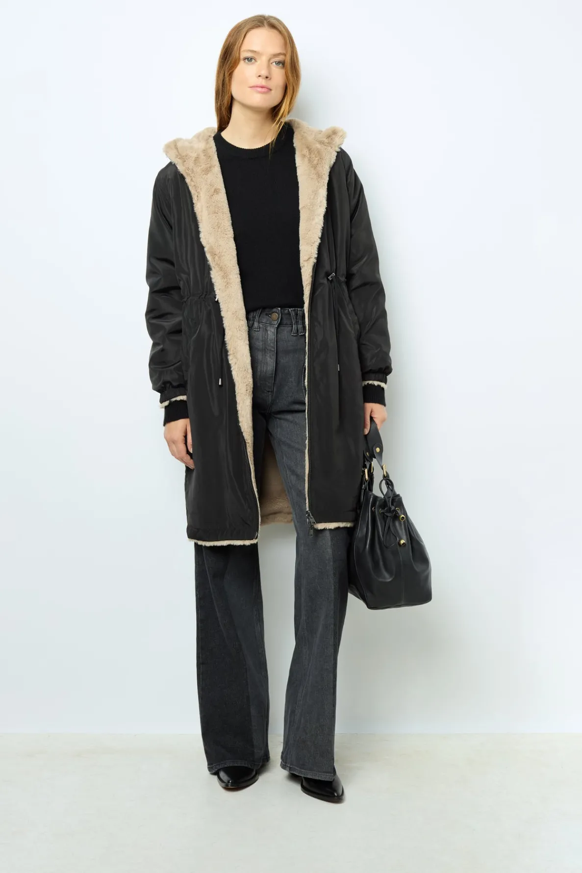 fulllength_reversible_par_0-1.webp Outlet Full-length reversible parka - LAURE Coats