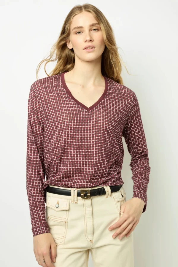 Clearance Geometric print T-shirt - AYLA Tops & T-Shirts