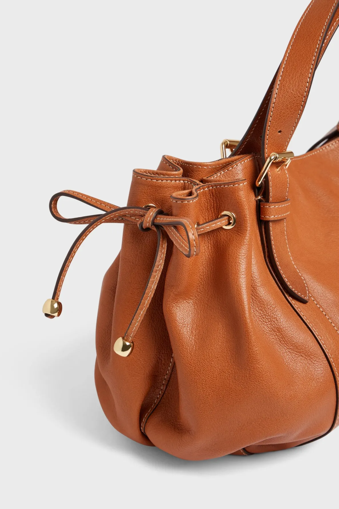 handbag_in_goat_leather___3.webp Sale Handbag in goat leather - LE 24H The Iconic 24H | Handbag