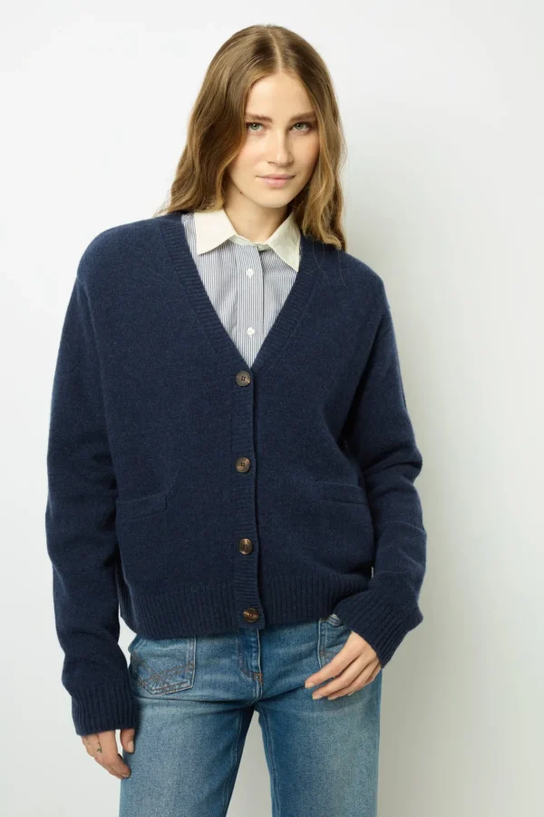 Shop Loose-fitting V-neck cardigan - JEANETTE Knitwear