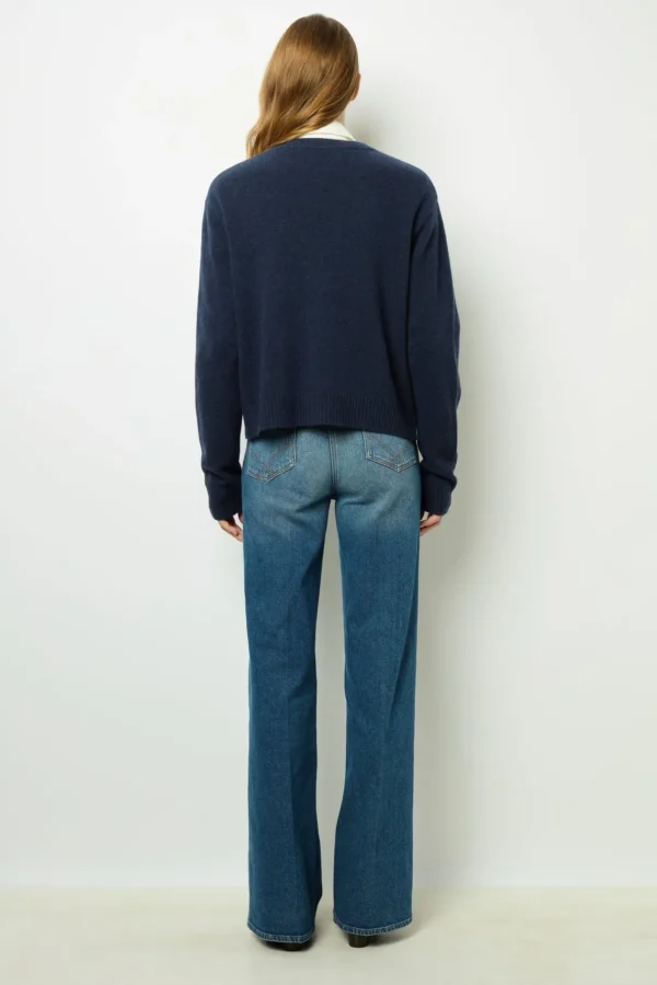 Shop Loose-fitting V-neck cardigan - JEANETTE Knitwear