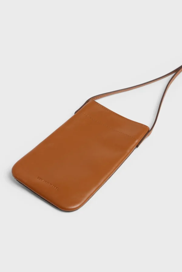 Outlet Phon