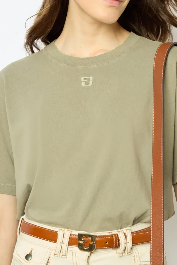 Fashion Short sleeves T-shirt with a logo - AZEMIA Tops & T-Shirts