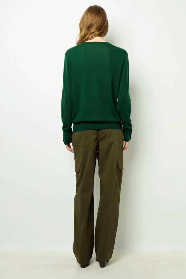 Best Sweater in fine wool with round neck - JADE Knitwear