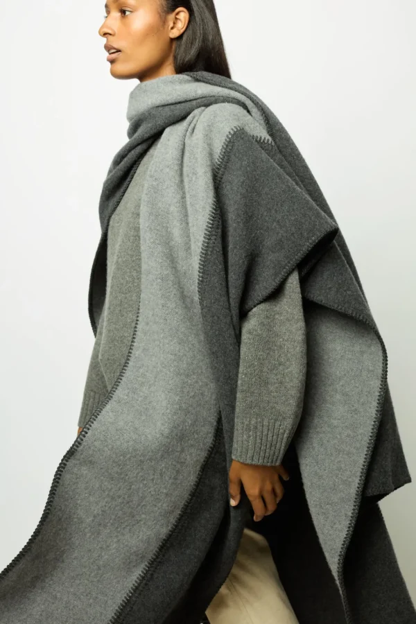 Hot Two-tone poncho - DAMYNN Scarves