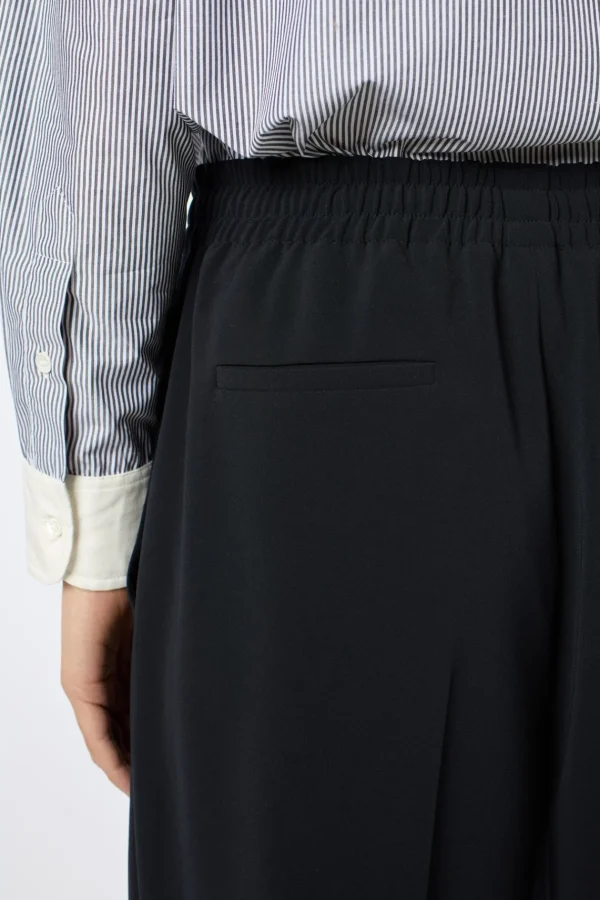 New Wide-leg pants with elasticated waist - NELLY Trousers