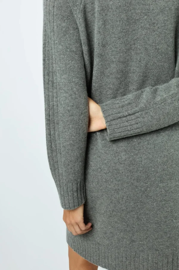 Shop Wool and cashmere stand up collar dress - SOLIA Dresses