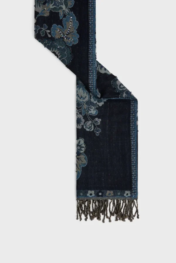 New Wool scarf"])self.__next_f.push([1," with large flower print - DORINE Scarves