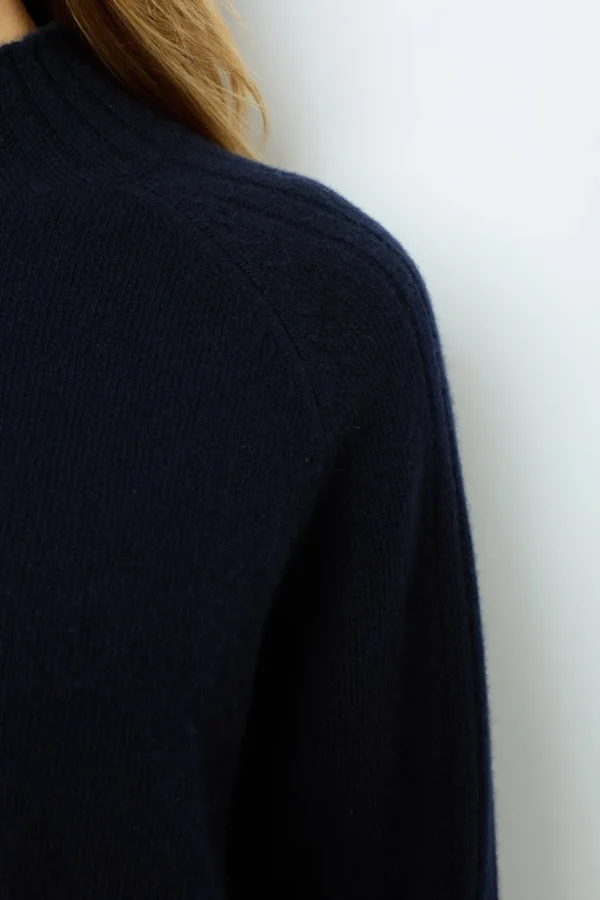 Fashion Wool sweater with stand up collar - JAINA Knitwear